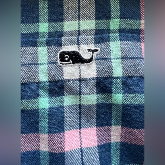 Vineyard Vines  Performance Flannel Classic Fit Tucker Shirt Size L - Picture 9 of 13